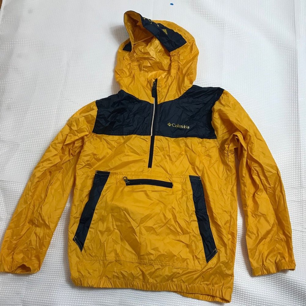 Columbia Windbreaker jacket